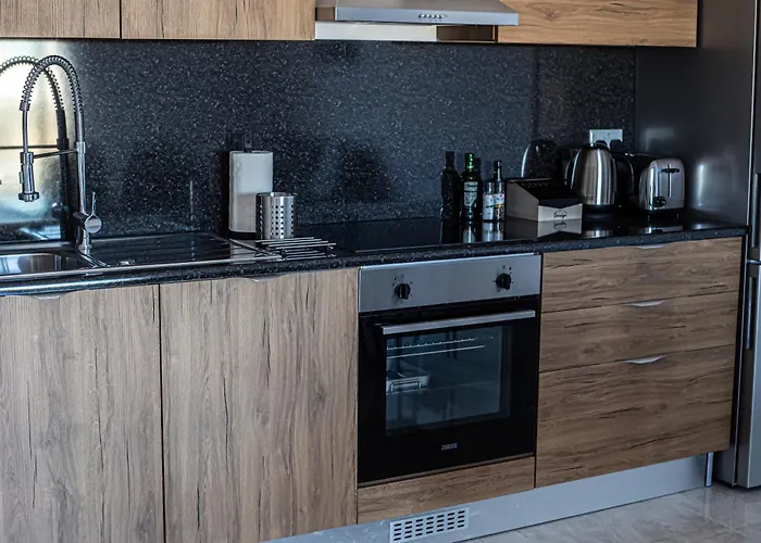 Seaview Sunset Court 15 Apartman *